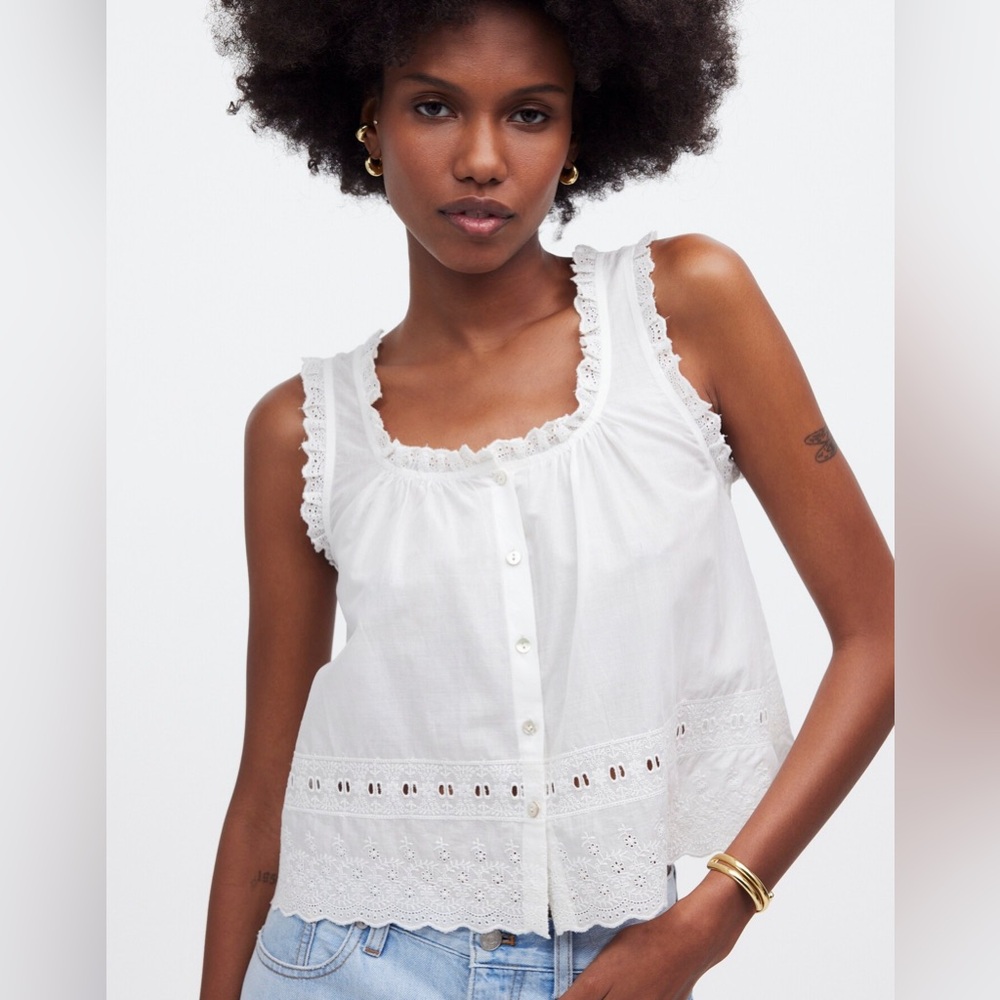 NWT Madewell White embroidered ruffle trim top XS